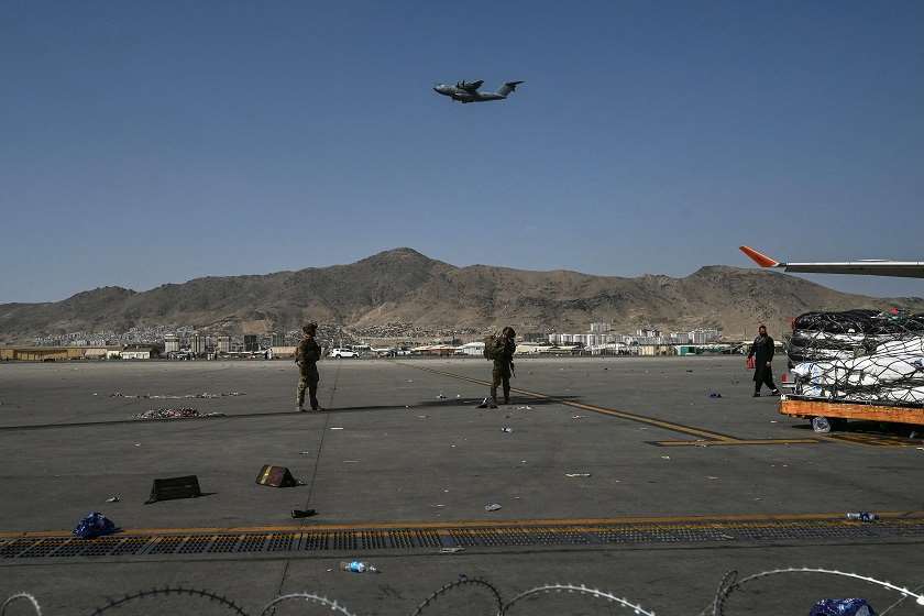 Reuters-ის ცნობით ავღანეთიდან 18 000-ზე მეტი ადამიანია ევაკუირებული